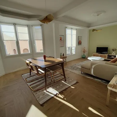 Centre-ville 2 P Climatise * Antibes