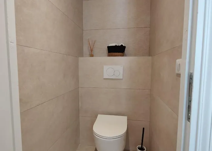 Centre-ville 2 P Climatise * 昂蒂布