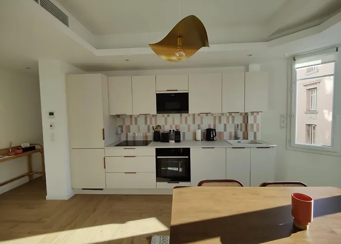 Lägenhet Centre-ville 2 P Climatise